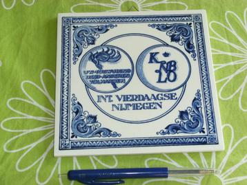 Tegel Internationale Vierdaagse Nijmegen (3) beschikbaar voor biedingen