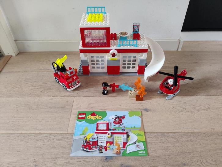 Lego Duplo Brandweerkazerne incl helicopter. Set 10970, Kinderen en Baby's, Speelgoed | Duplo en Lego, Zo goed als nieuw, Duplo