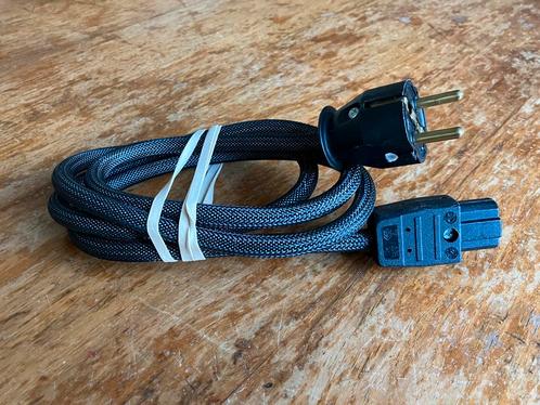 Netkabel / Power Cord - Schuko > C15A Braided 150cm, Audio, Tv en Foto, Audiokabels en Televisiekabels, Gebruikt, Overige kabels