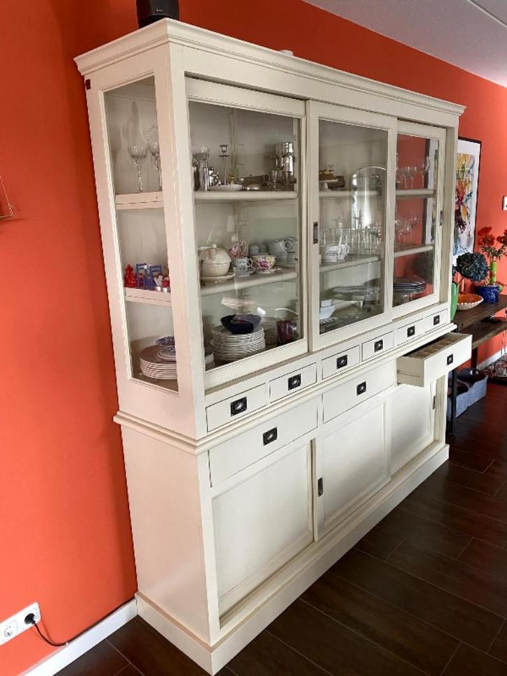 zgan prachtige, buffetkast (Exclusieve Kabinet collectie), Huis en Inrichting, Kasten | Buffetkasten, Zo goed als nieuw, 200 cm of meer