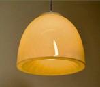 Vintage melkglas hanglamp mid century., Huis en Inrichting, Lampen | Hanglampen, Ophalen of Verzenden, Gebruikt, Glas, Minder dan 50 cm