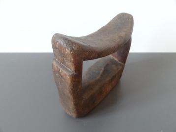Zeer oude Oromo neksteun uit Ethiopie,  ca 17 x 14 x 5 cm beschikbaar voor biedingen