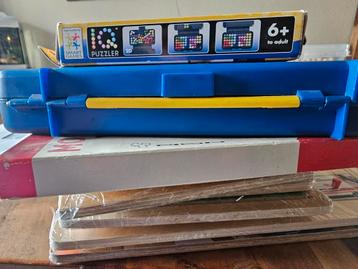 Kinder spellen/ houten puzzels beschikbaar voor biedingen