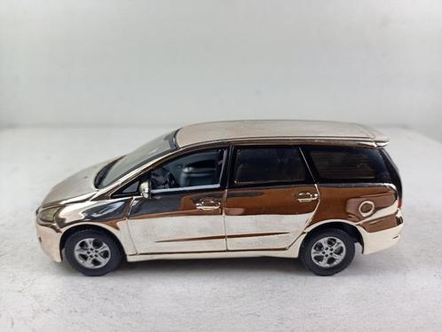 vitesse  1/43  mitsubishi grandis, Hobby en Vrije tijd, Modelauto's | 1:43, Zo goed als nieuw, Auto, Overige merken, Ophalen of Verzenden