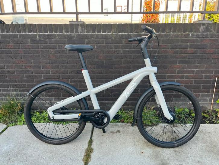 VanMoof A5 - nieuwstaat, slechts 80 km mee gereden, Fietsen en Brommers, Elektrische fietsen, Zo goed als nieuw, Vanmoof, Ophalen