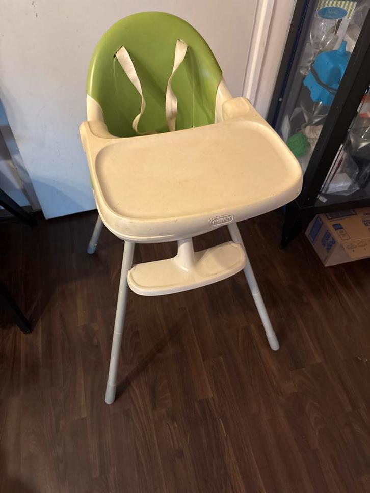 Keter Kinderstoel - Gebruikt, Kinderen en Baby's, Kinderstoelen, Gebruikt, Meegroeistoel, Afneembaar eetblad, Ophalen of Verzenden