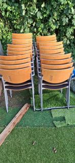 25 stapelbare stoelen van Arend!, Ophalen, Metaal, Zwart, Zo goed als nieuw