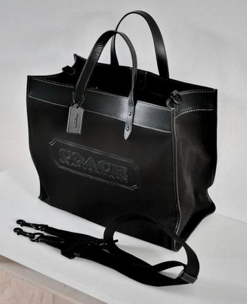 Coach field tote 40 beschikbaar voor biedingen