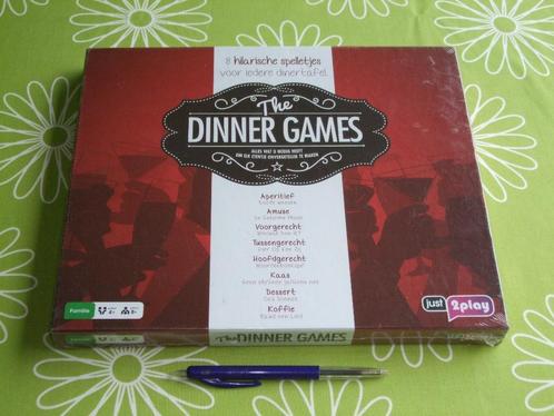 Nieuw in seal: The Dinner games - 8 hilarische spelletjes, Hobby en Vrije tijd, Gezelschapsspellen | Overige, Nieuw, Drie of vier spelers