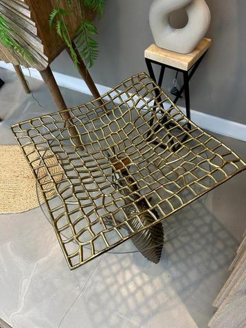 Goud decoratief dienblad  beschikbaar voor biedingen