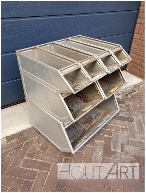 Stalen bak / industriele bakken (diverse formaten), Huis en Inrichting, Woonaccessoires | Kisten, Minder dan 50 cm, Minder dan 50 cm