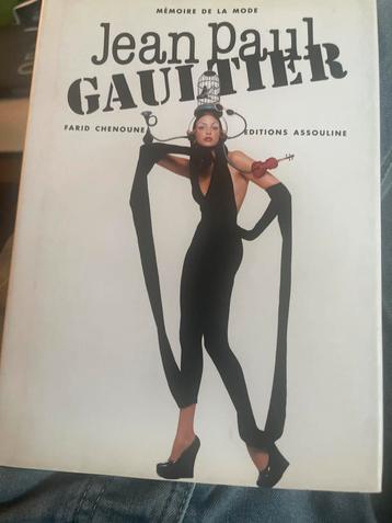 Jean Paul Gaultier – Mémoire de la Mode (1e editie) beschikbaar voor biedingen