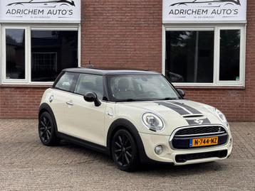 Mini Mini 2.0 Cooper S Chili Serious Business Pano beschikbaar voor biedingen
