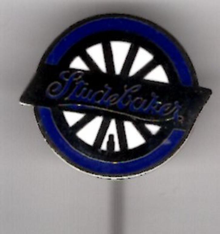 STUDEBAKER blauw/wit email op zilverkl auto speldje( D_054 ), Verzamelen, Speldjes, Pins en Buttons, Zo goed als nieuw, Speldje of Pin