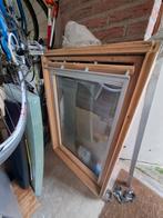 Gratis velux dakraam, Doe-het-zelf en Verbouw, Glas en Ramen, 80 tot 120 cm, 120 tot 160 cm, Ophalen of Verzenden, Dubbelglas