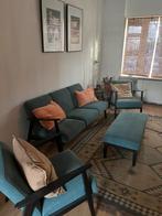 Ekenäset set met stoelen, bank en poef, Ophalen of Verzenden, Zo goed als nieuw