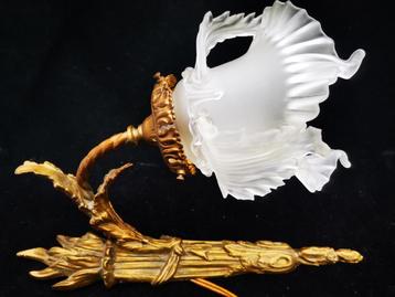 vintage Art Nouveau wandlamp Muurlamp wapperende bloem glas beschikbaar voor biedingen