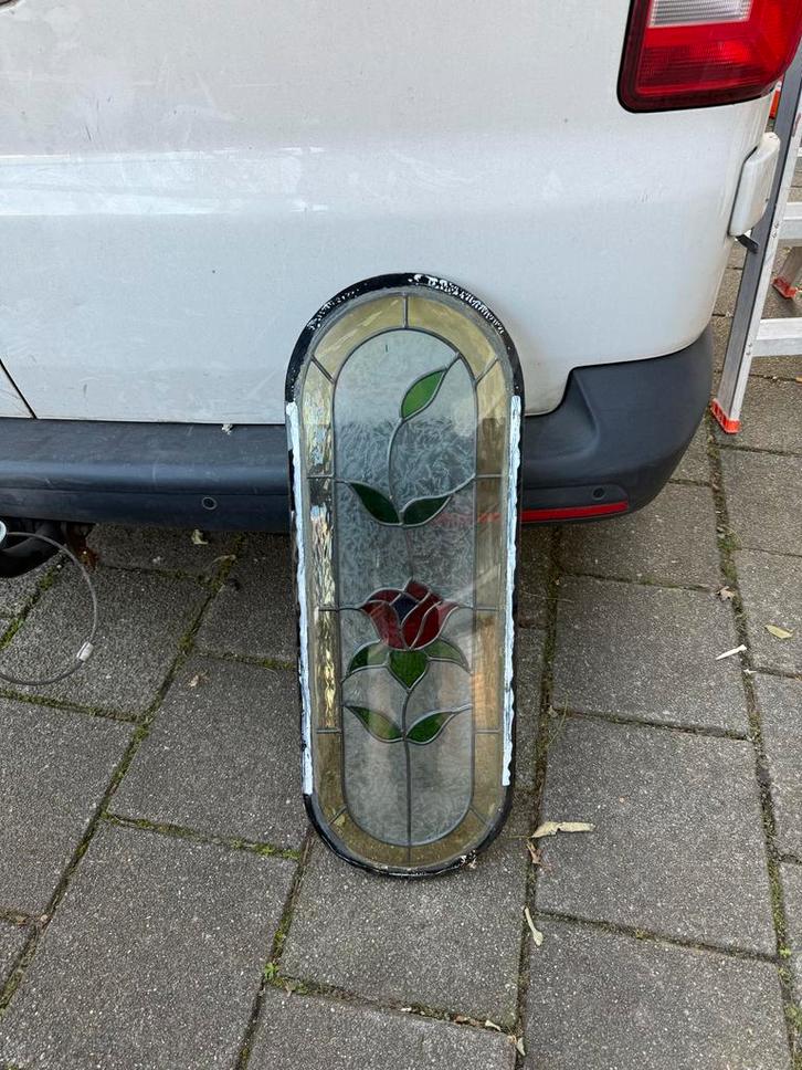 Ovaal Glas in Lood Raam met Roos, Antiek en Kunst, Antiek | Glas en Kristal, Ophalen of Verzenden