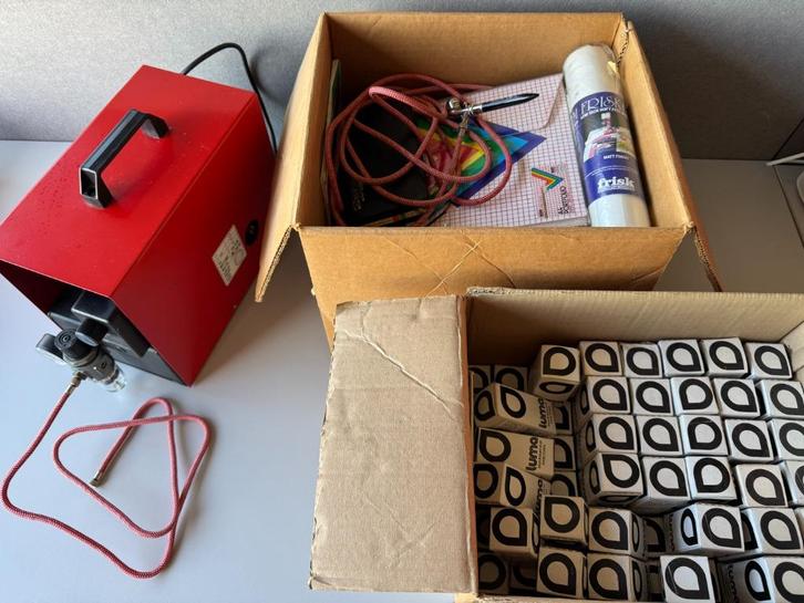 Complete airbrush set (DeVilbiss, Talens, Luma), Hobby en Vrije tijd, Schilderen, Zo goed als nieuw, Airbrush en Toebehoren, Ophalen