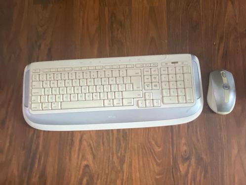 Draadloos toetsenbord met muis Trust voor Apple Mac, Computers en Software, Toetsenborden, Gebruikt, Qwerty, Draadloos, Toetsenbord en muis-set