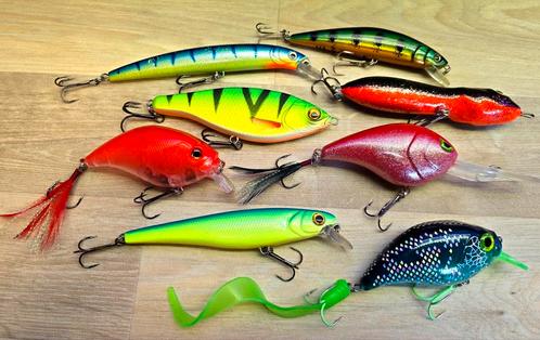 Partij 8 pluggen : SAVAGE GEAR/SALMO/STRIKE PRO/STORM/ODS/AL, Watersport en Boten, Hengelsport | Roofvissen, Zo goed als nieuw