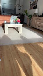 Gratis twee vloerkleden, Ophalen, Gebruikt, Wit, Minder dan 10 m²