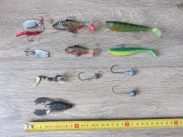 Softbaits en blinkers haken beschikbaar voor biedingen
