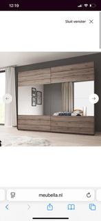 Grote Kledingkast Gina - 2 jaar oud, Huis en Inrichting, Kasten | Kledingkasten, Ophalen, Gebruikt, 200 cm of meer, Met lade(s)