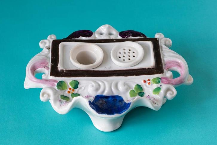 Antieke , porseleinen inktpot, Antiek en Kunst, Antiek | Overige Antiek, Ophalen