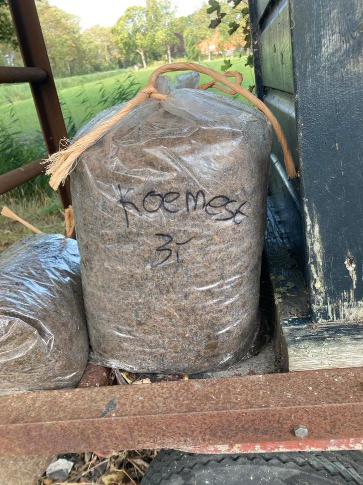 Zak Koemest - Natuurlijke Meststof, Tuin en Terras, Zand, Nieuw, Overige typen, Ophalen