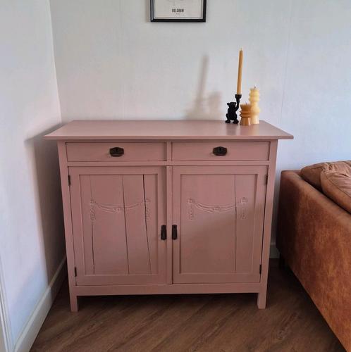 Vintage kast opgeknapt in kleur Mild Plum, Huis en Inrichting, Kasten | Overige, Zo goed als nieuw, Ophalen