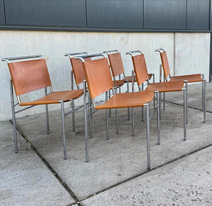 Eileen Gray Classicon Roquebrune Double X vintage design, Huis en Inrichting, Stoelen, Gebruikt, Vijf, Zes of meer stoelen, Leer