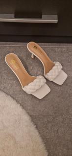 NIEUW! Sandaaltjes Maat 37, Wit, Nieuw, Onbekend, Sandalen of Muiltjes