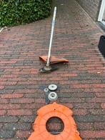 Stihl FS-KM met zeis en extra mes, Ophalen, Zo goed als nieuw, 50 cm of meer, Benzine
