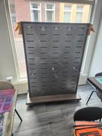 Slatwall op wieltjes, enkelzijdig, Ophalen