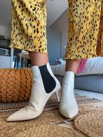 GRATIS VERZENDEN COOLE WITTE LEREN VINTAGE LAARZEN MT 42, Kleding | Dames, Schoenen, Verzenden, Wit, Lage of Enkellaarzen, Zo goed als nieuw