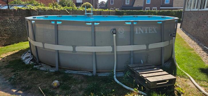 Intex Opzetzwembad - gebruikt 3 seizoenen !, Tuin en Terras, Zwembaden, Gebruikt, Opzetzwembad, 120 cm of meer, 400 cm of meer