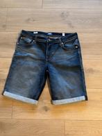 Blauwe korte spijkerbroek van Jack & Jones in maat 176, Broek, Ophalen of Verzenden, Zo goed als nieuw, Jongen
