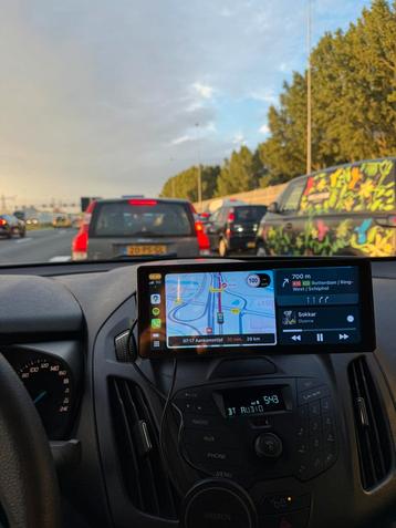 Navigatiesysteem 10 Inch Apple CarPlay / Android Auto scherm beschikbaar voor biedingen