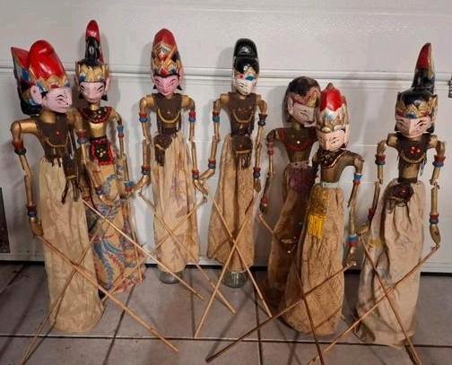 Set van 7 antieke Wayang golek poppen, Antiek en Kunst, Kunst | Niet-Westerse kunst, Ophalen of Verzenden