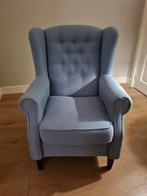 2 IJsblauwe Stoelen met Koloniaal Bruine Pootjes, Ophalen, Gebruikt, Stof, 75 tot 100 cm