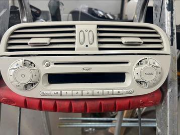 Radio mp3 speler met lucht rooster fiat 500 beschikbaar voor biedingen
