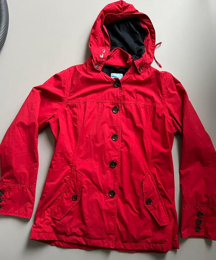 Happy Rainy Days regenjas kleur rood maat M, Caravans en Kamperen, Regenkleding, Gebruikt, Regenjas, Dames, Ophalen of Verzenden