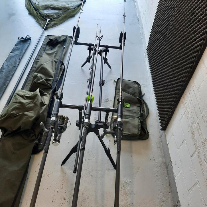 KARPERSET, Watersport en Boten, Hengelsport | Karpervissen, Zo goed als nieuw, Complete set, Ophalen