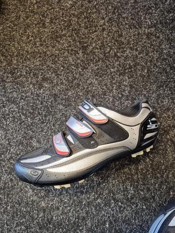 Sidi wielrenschoenen beschikbaar voor biedingen