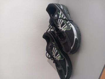 Nike herenschoenen  beschikbaar voor biedingen