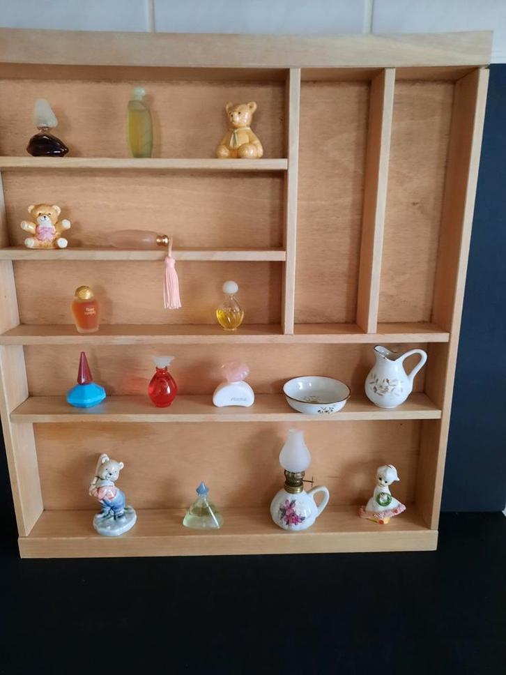 Miniatuur Parfumflesjes en andere miniatuurtjes, Verzamelen, Parfumverzamelingen, Gebruikt, Miniatuur, Ophalen of Verzenden