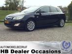 Opel Astra 1.4 Cosmo - Airco - Navigatie (bj 2011), Voorwielaandrijving, 101 pk, Gebruikt, 4 cilinders