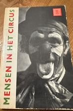 Circus! Mensen in het Circus - Frans de Bruyn, Ophalen of Verzenden, Gebruikt
