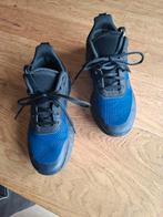 Zaalschoenen Adidas maat 38, Sport en Fitness, Korfbal, Ophalen of Verzenden, Zo goed als nieuw, Schoenen
